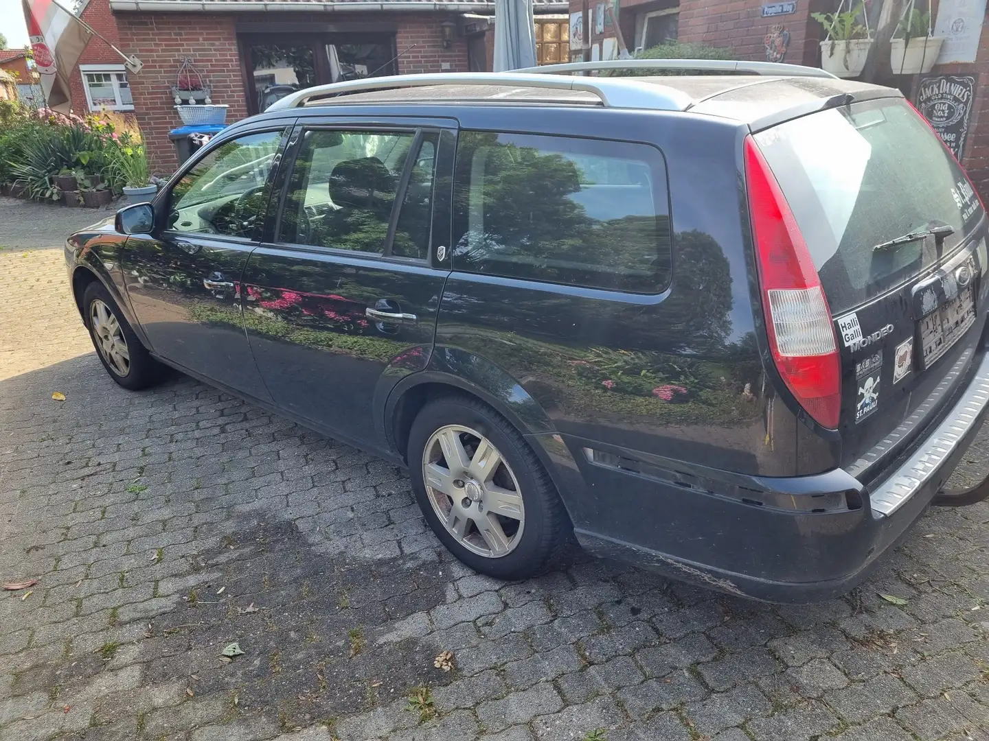 Ford Mondeo 1.8 Turnier Ghia - 2