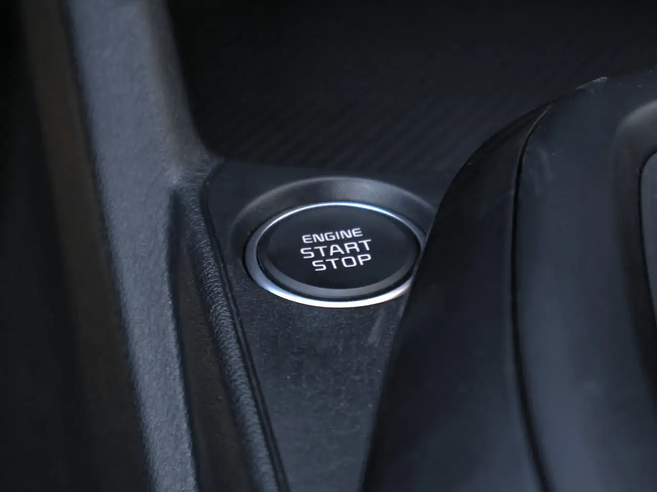 Kia K4 снимка Kia K4