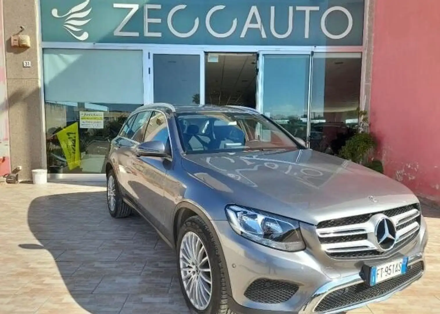 Mercedes-Benz GLC 220 d Business 4matic auto Gris - 1