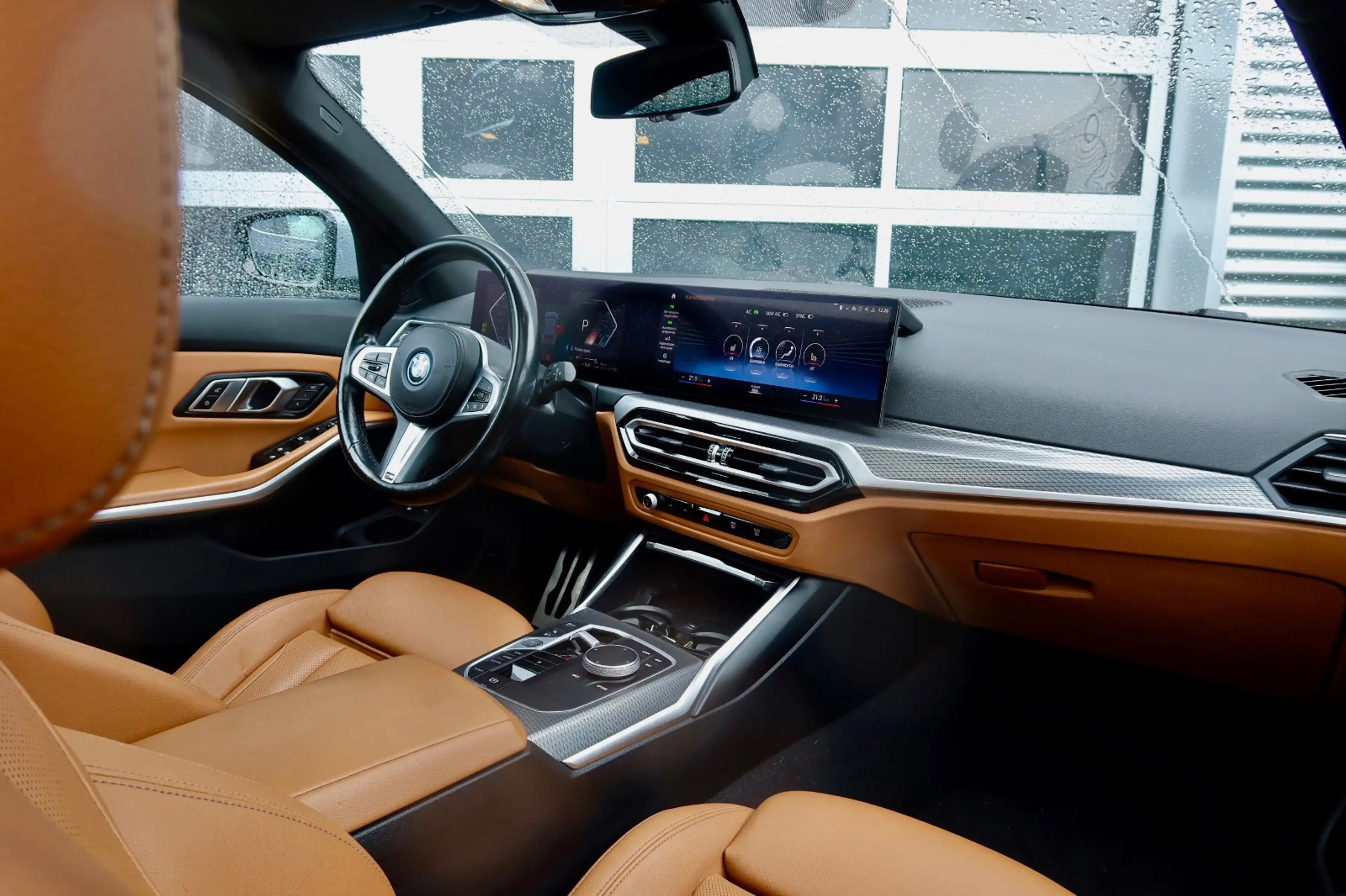 BMW 330 E xDrive | M Sport | Memory | Pano | Trekhaak | Ca — photo 6