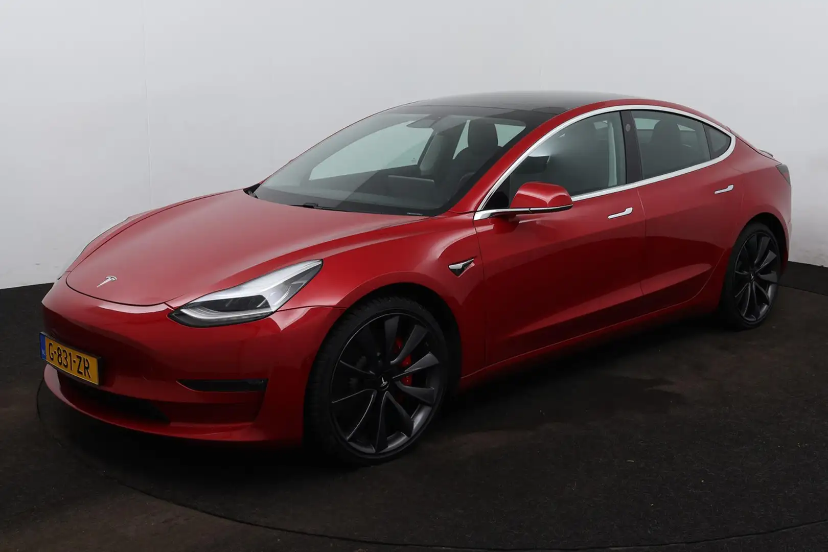 Tesla Model 3 Performance - 20inch - Pano - Leder Red - 1