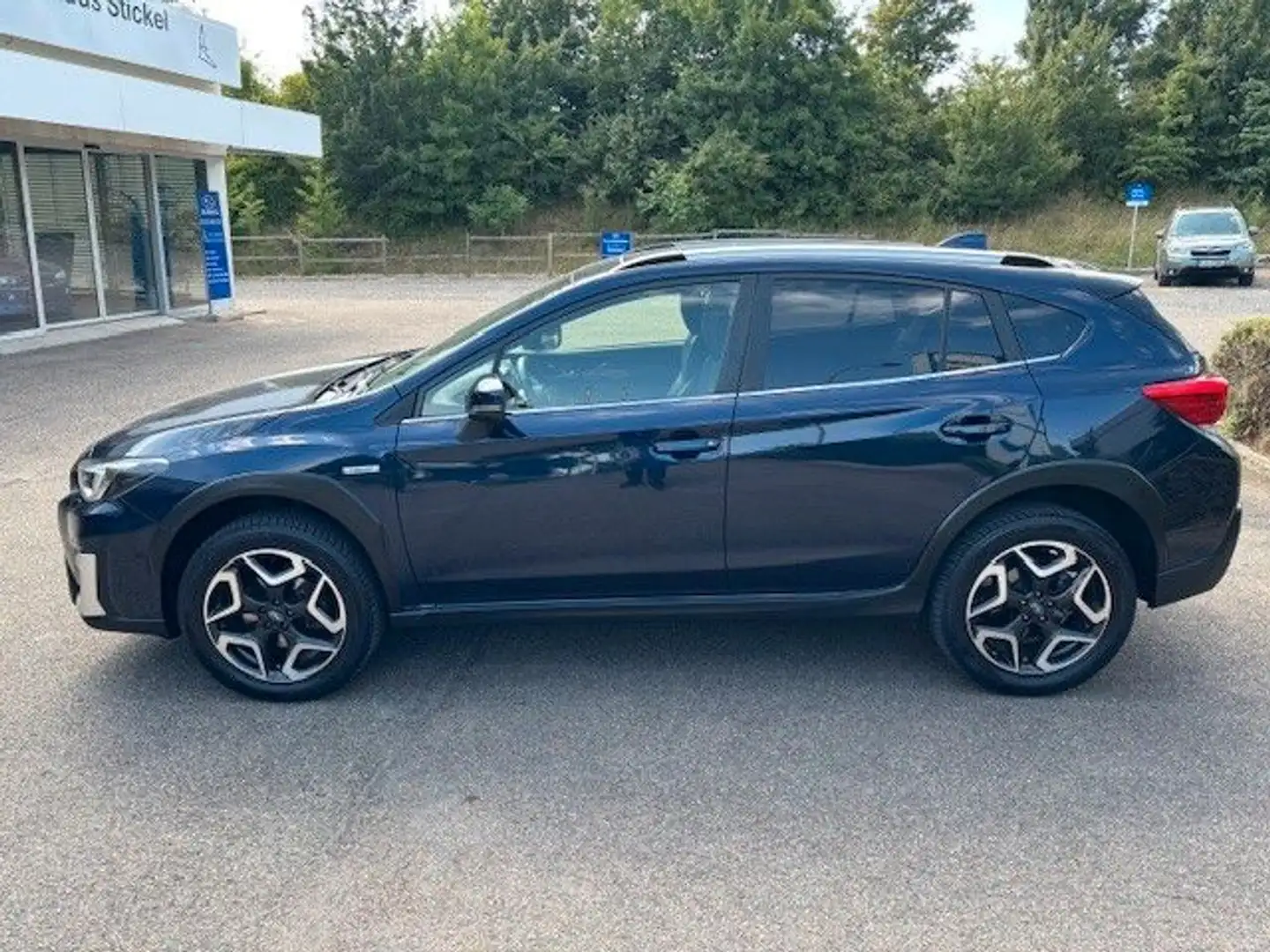 Subaru XV 2.0ie Platinum Lineartronic 4WD Bleu - 2