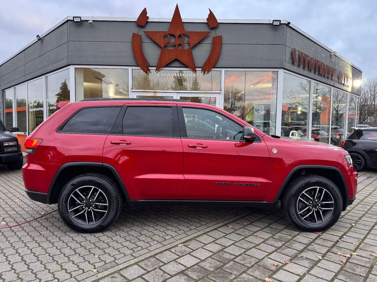 Jeep Grand Cherokee 3.0 CRD Trailhawk Rojo - 1