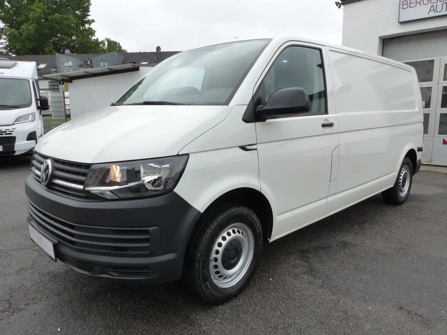 Volkswagen T6 Transporter Kasten lang, Navi, PDC, AHK Blanc - 1