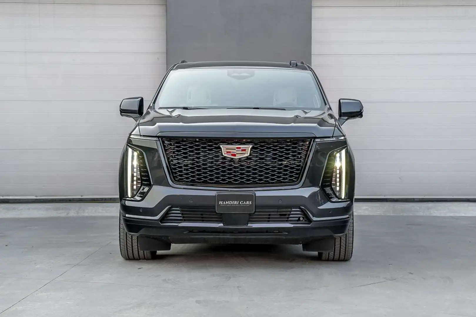Cadillac Escalade 2025 ESV Sport Platinum € 148500 +24" 7-SPOKE Gris - 2