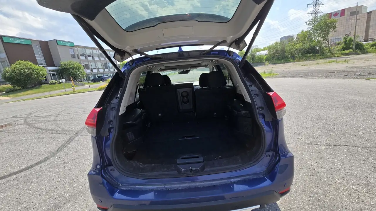Nissan Rogue снимка Nissan Rogue