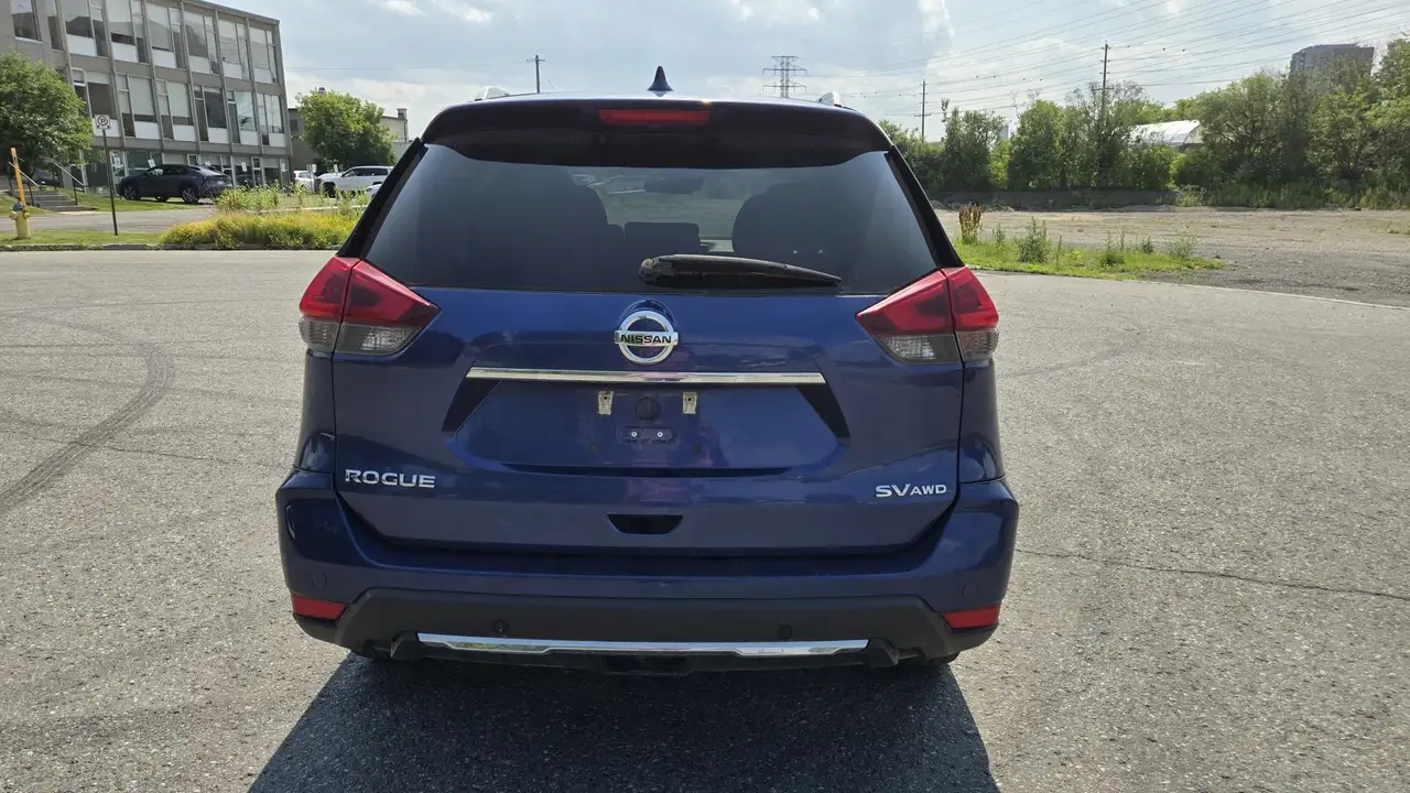 Nissan Rogue снимка Nissan Rogue