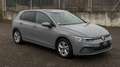 Volkswagen Golf VIII 1.0 eTSI Life OPF Grau - thumbnail 1