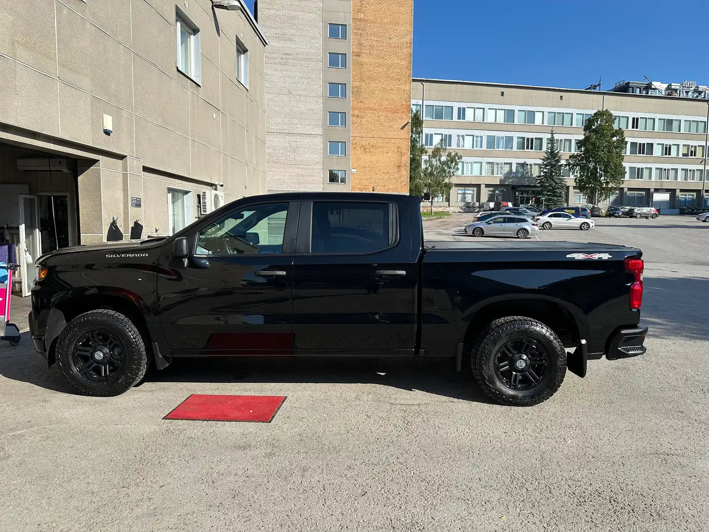 Chevrolet Silverado Zwart - 2