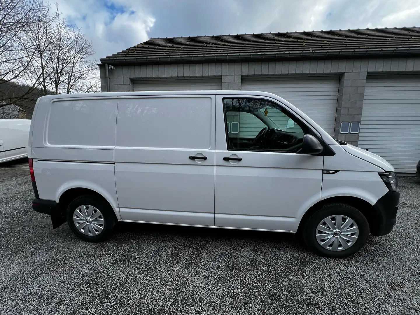 Volkswagen Transporter TRANSPORTER L1H1 Fourgon utilitaire - TVAC Wit - 2