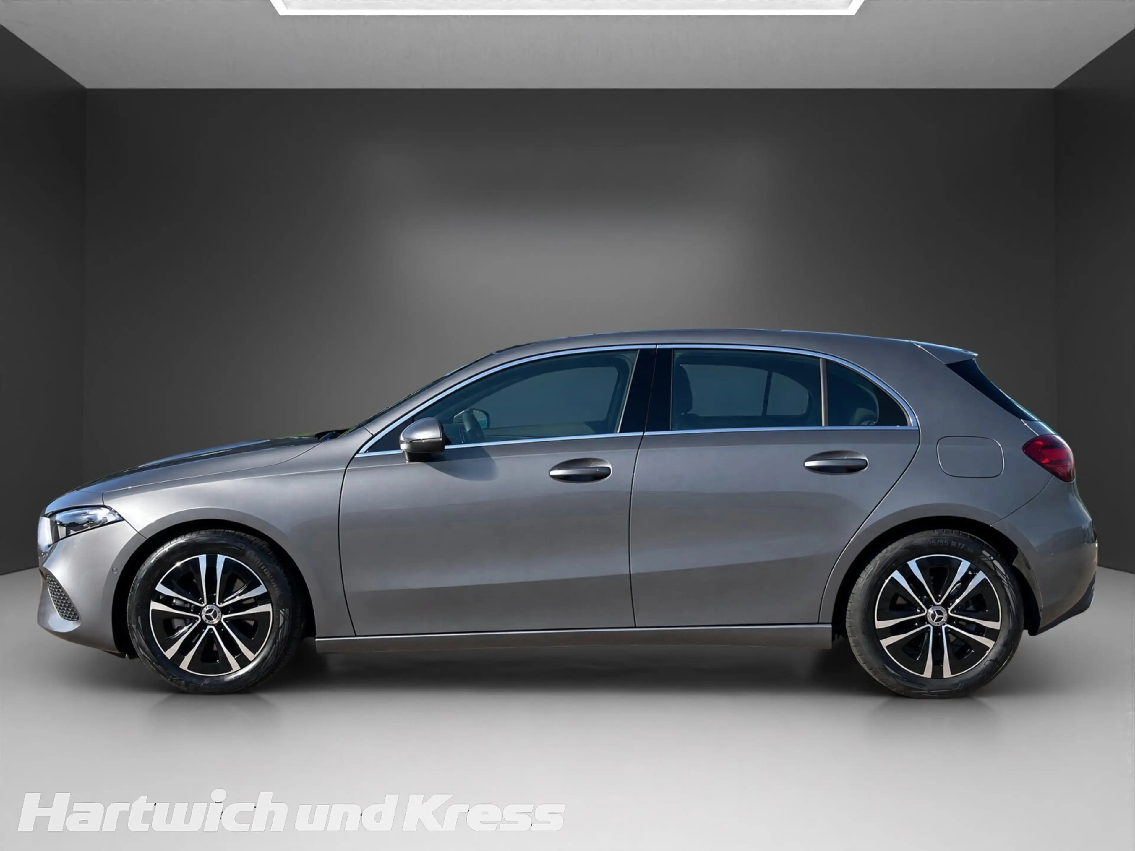 Mercedes-Benz A 200 A 200 Progressive Line Advanced+Pano+Memory+Distronic+Fahrassistenz-Paket+CarPlay+ — photo 3