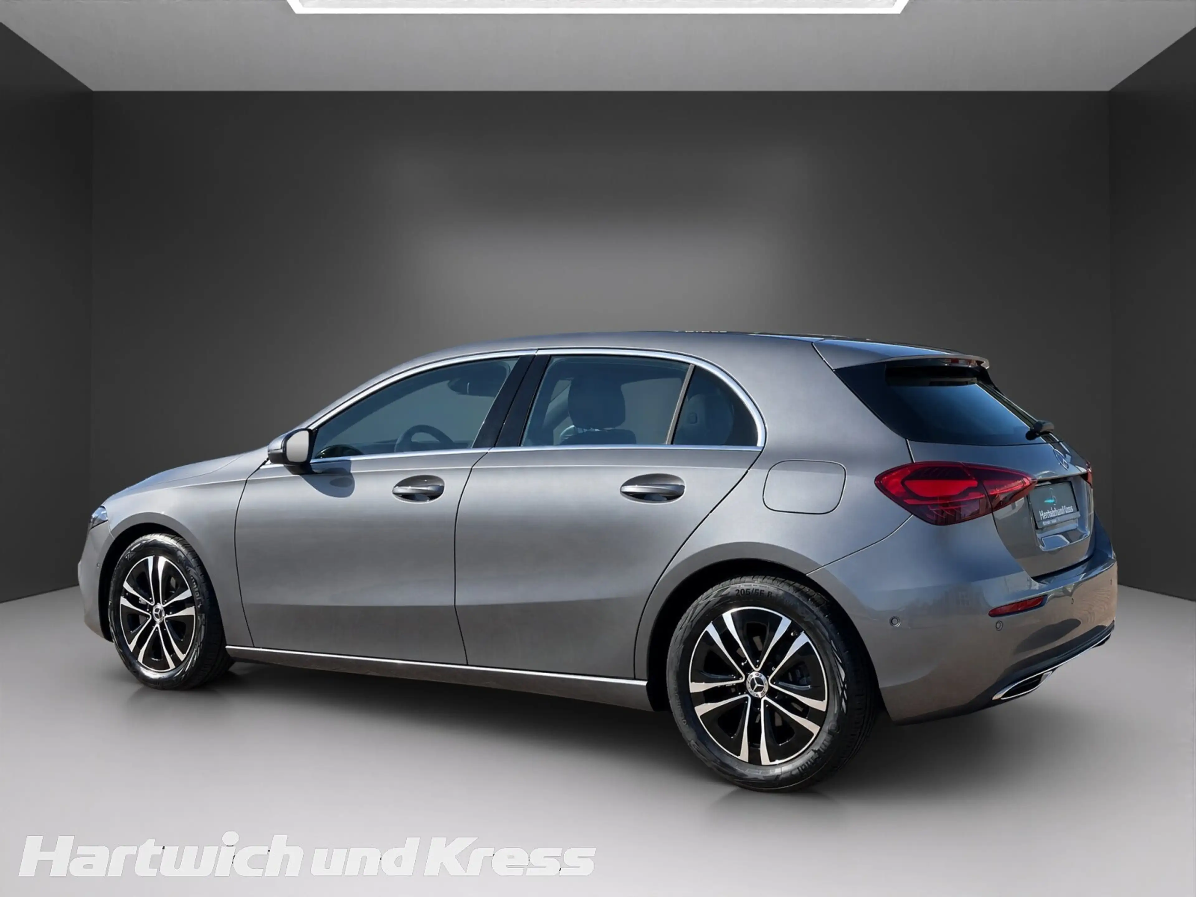 Mercedes-Benz A 200 A 200 Progressive Line Advanced+Pano+Memory+Distronic+Fahrassistenz-Paket+CarPlay+ — photo 4