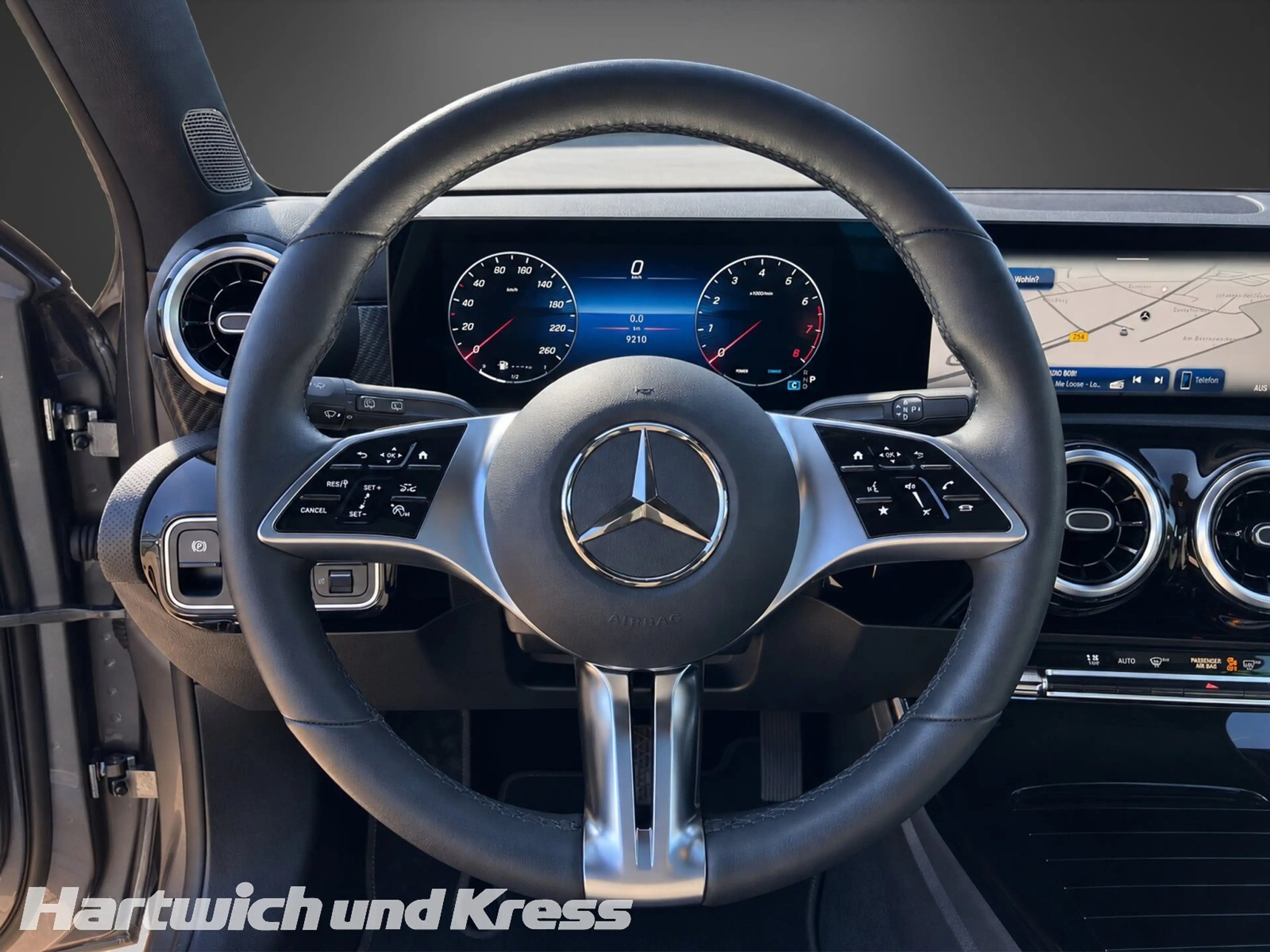 Mercedes-Benz A 200 A 200 Progressive Line Advanced+Pano+Memory+Distronic+Fahrassistenz-Paket+CarPlay+ — photo 11