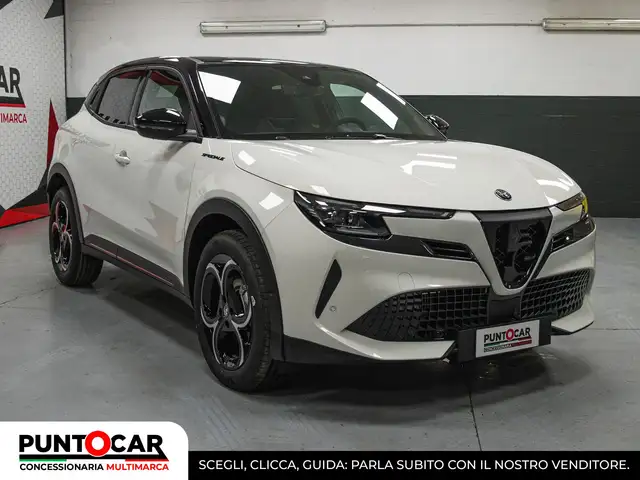 Alfa Romeo Junior view 2