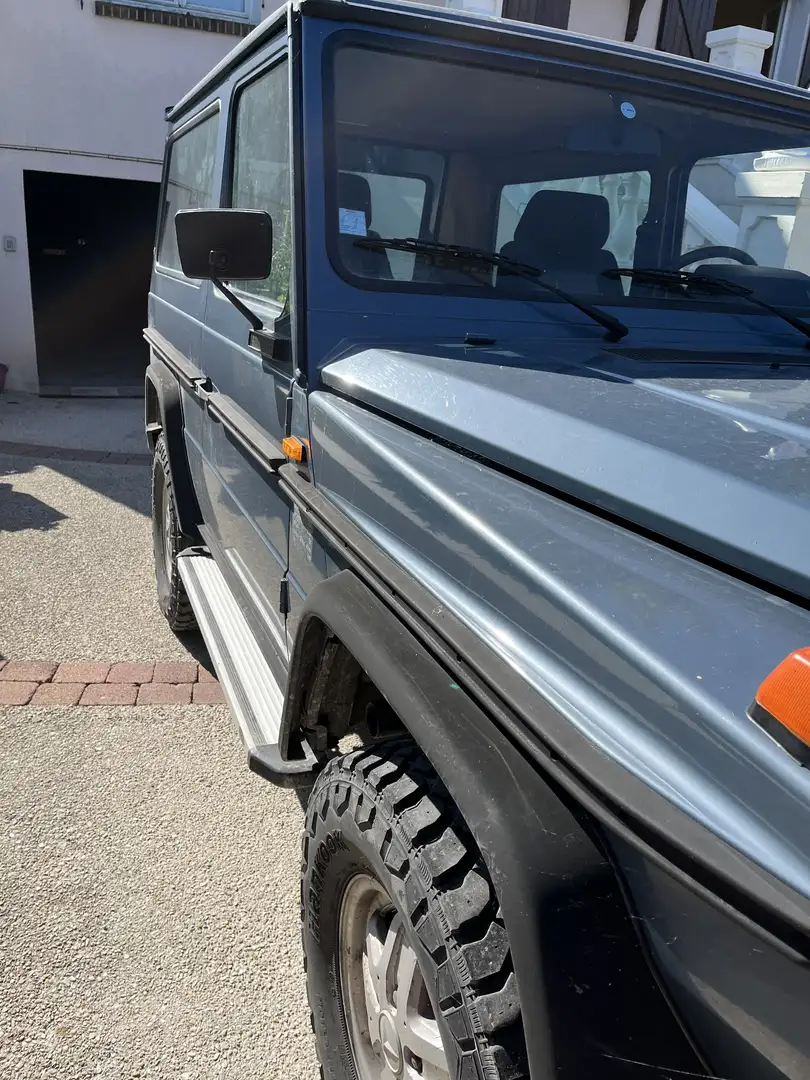 Mercedes-Benz G 280 Bleu - 2