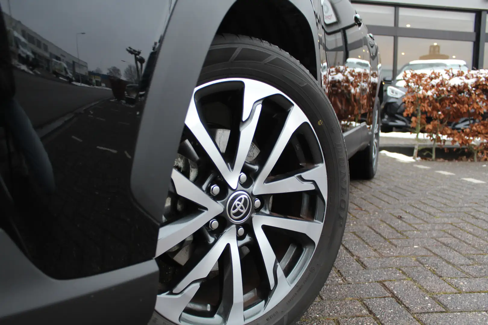 Toyota Corolla Cross Hybrid 140 Style Plus | Rijklaar | Stoel-/stuurver Schwarz - 2