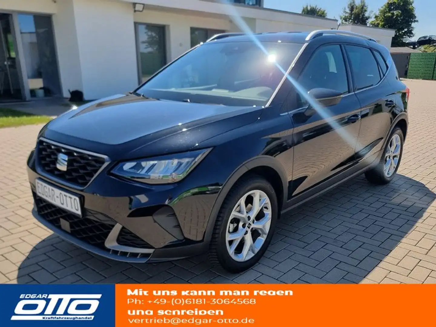 SEAT Arona FR LED ACC PDC Navi SHZ Schwarz - 1