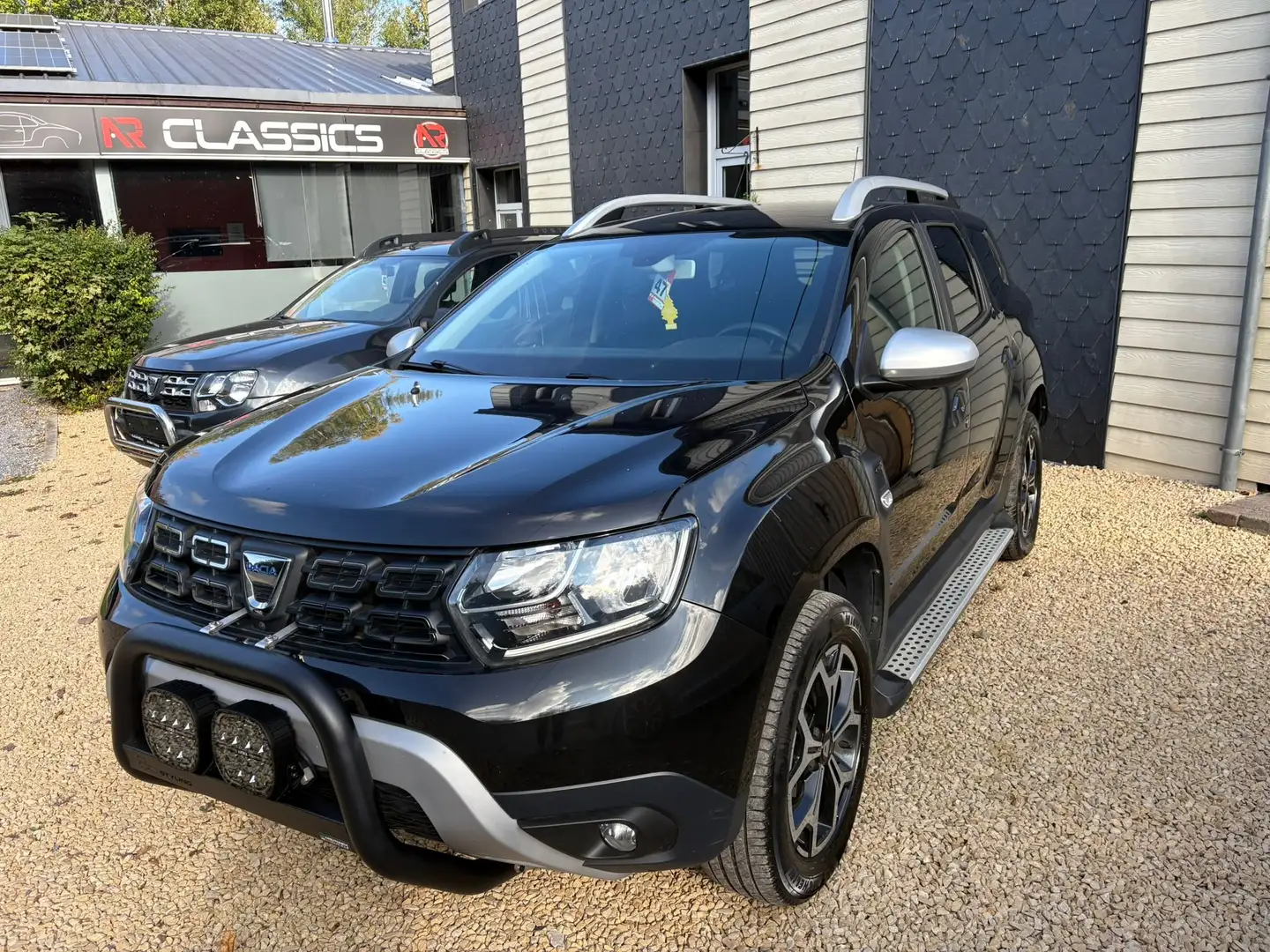 Dacia Duster Duster 1.5 dCi 4x4 Black Shadow Noir - 1