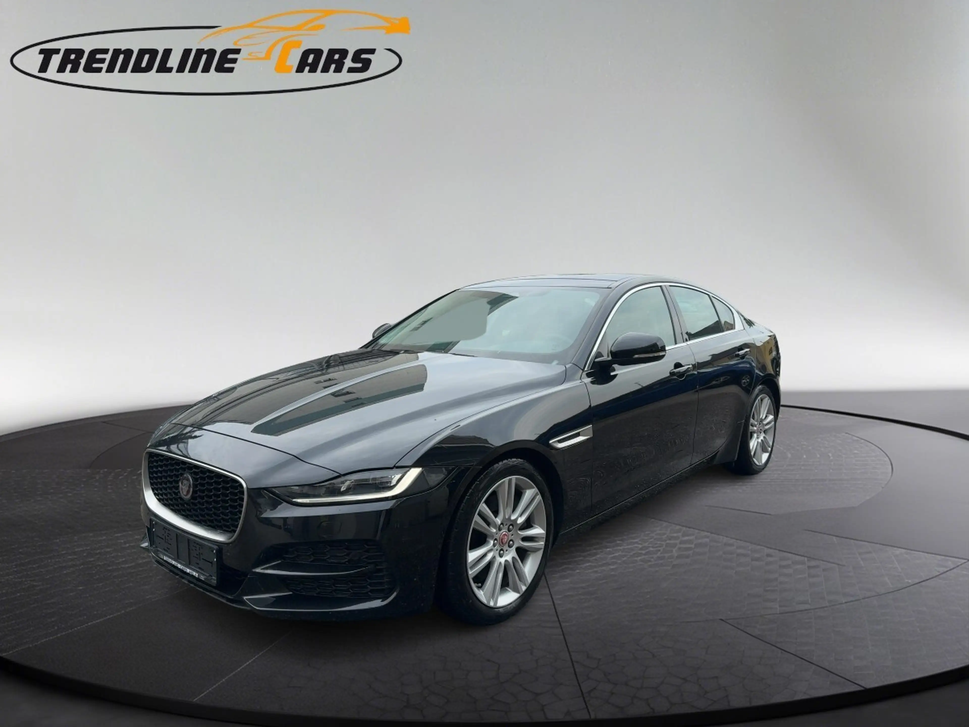 Jaguar XE D200 SE Aut. — photo 5