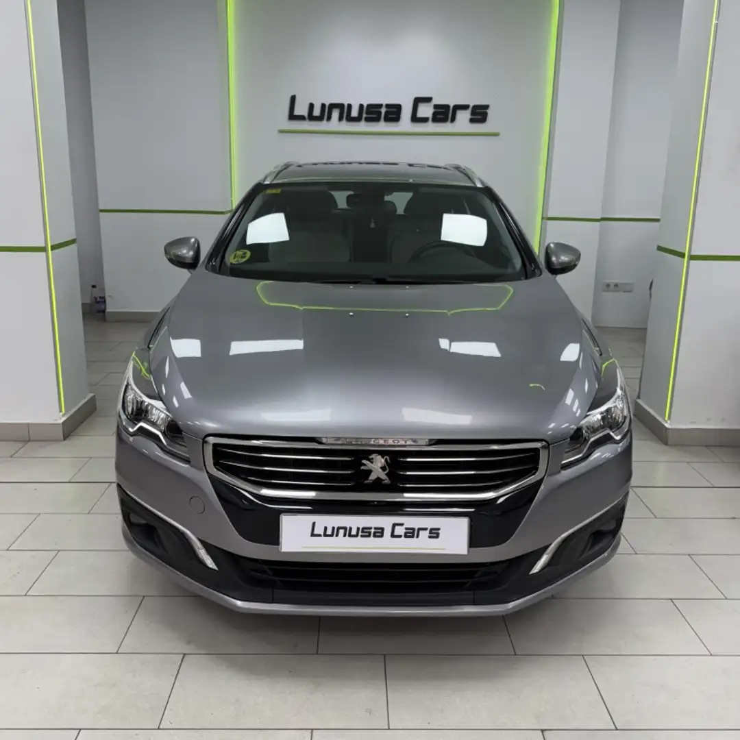 Peugeot 508 2.0HDI Active 140 Grau - 2
