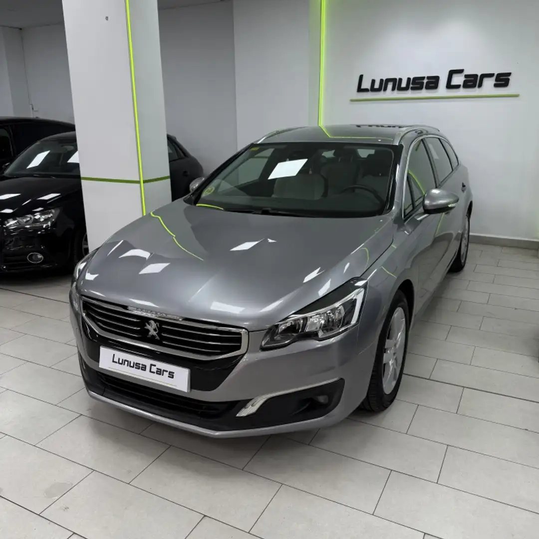 Peugeot 508 2.0HDI Active 140 Grau - 1