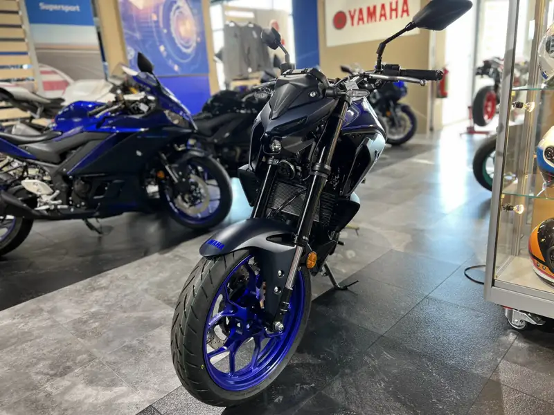Yamaha MT-03 - foto 2