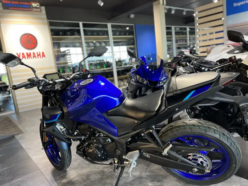 Yamaha MT-03 - foto 3