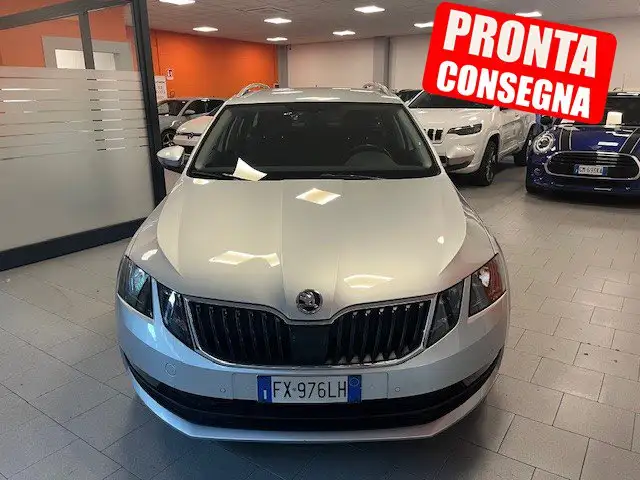 Skoda Octavia 1.5 TSI ACT DSG Wagon  NAVI