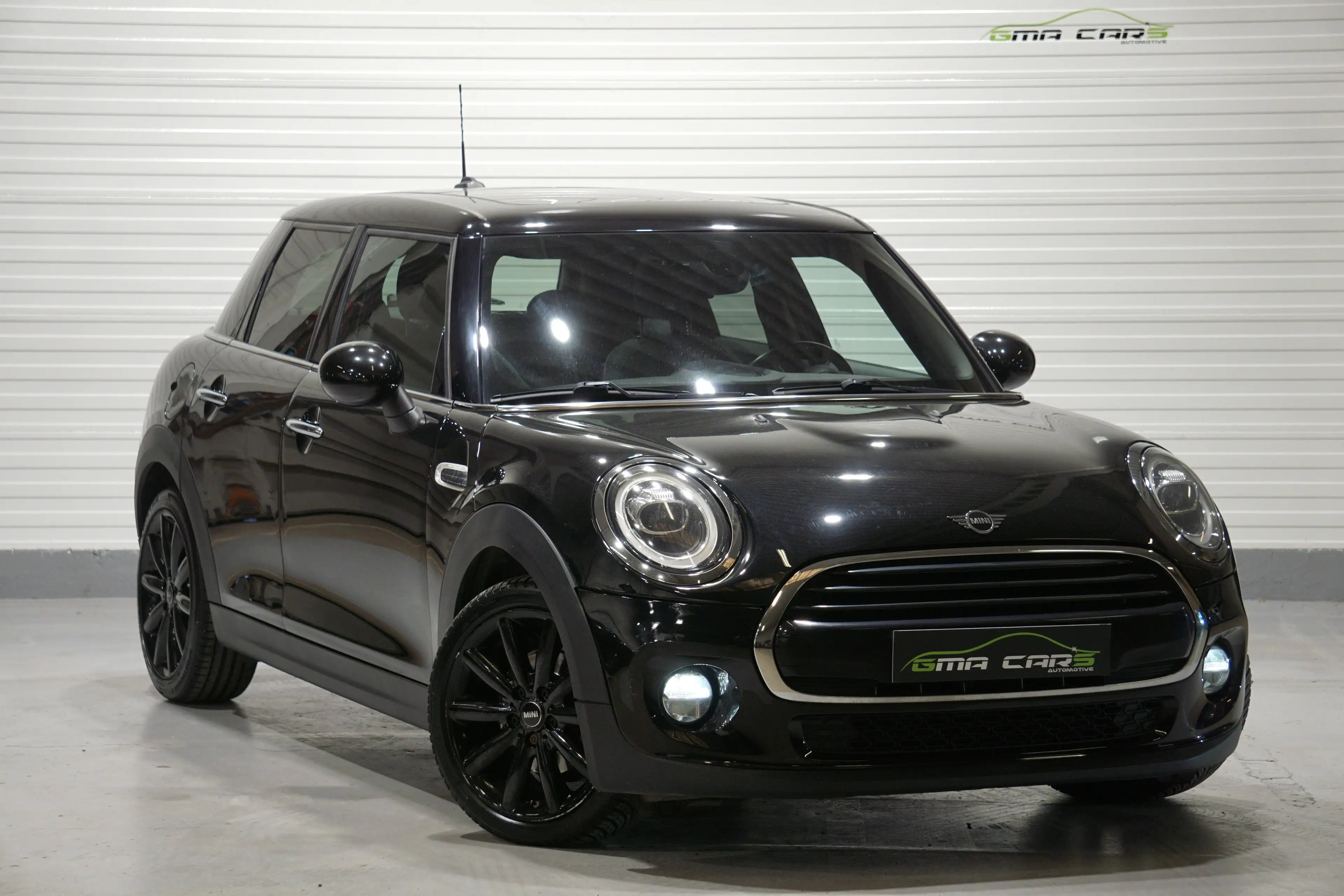 MINI Cooper D Mini 1.5 DA Cooper  Aut-Navi-Pano-Airco-PDC-Garantie — photo 3
