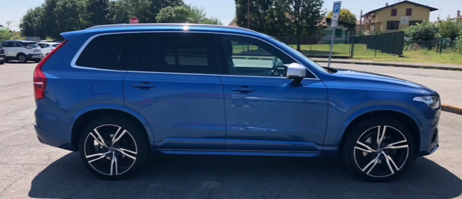 Volvo XC90 r design - 1