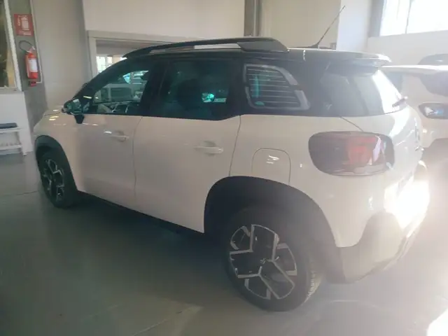 Citroen C3 Aircross view 9