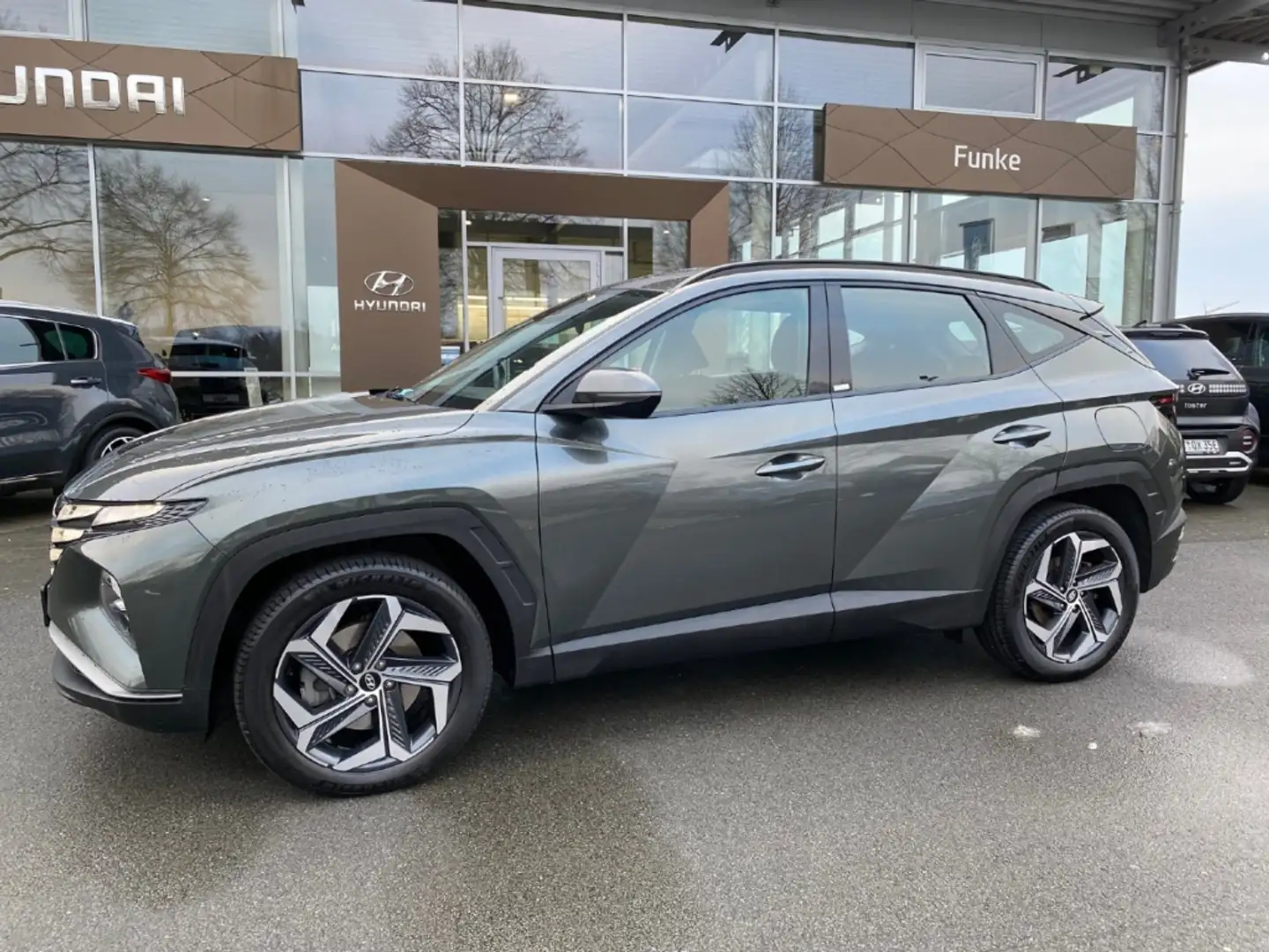 Hyundai TUCSON Plug-In Hybrid AT 4WD Digitales Cockpit Apple CarP Grau - 2