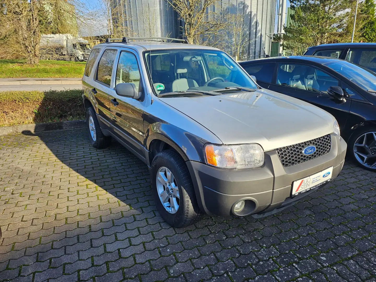 Ford Maverick Maverick V6 Limited Plateado - 1