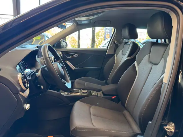 Audi Q2 view 10