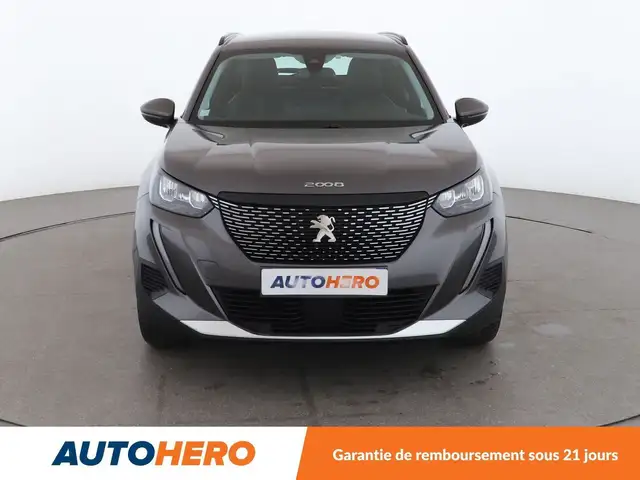 Peugeot 2008 view 9
