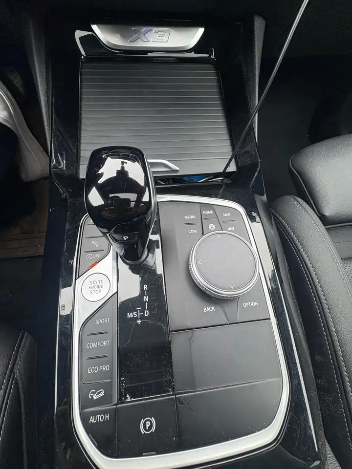 BMW X3 снимка BMW X3
