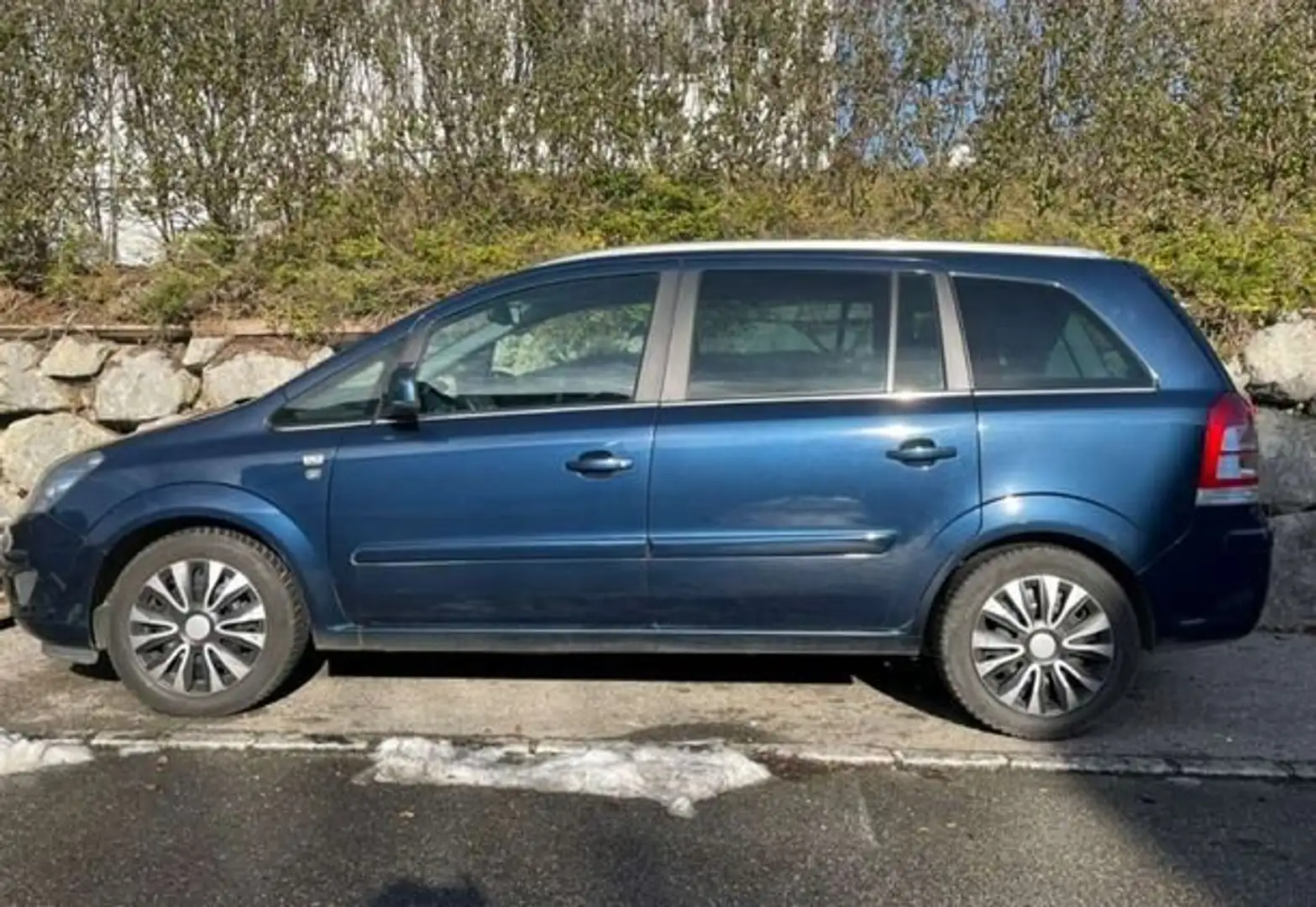 Opel Zafira Kupplung NEU, Anhängerkupplupplung, 7Sitzer Blau - 2
