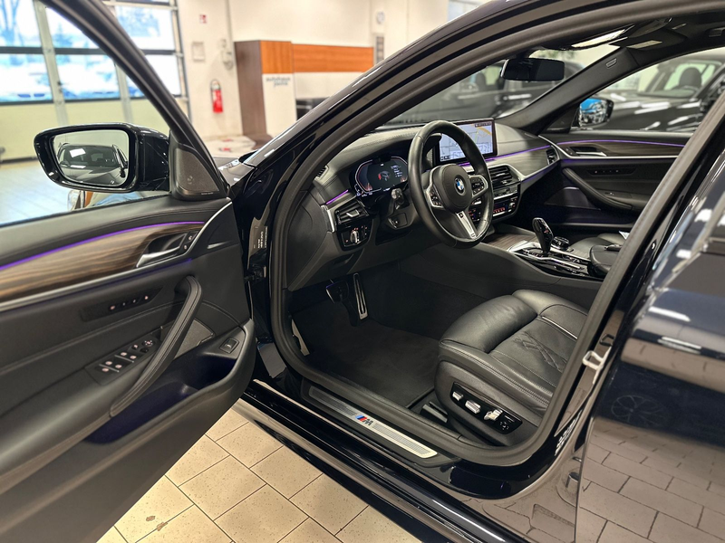 BMW 540 dxD/HUD/Laser/Pan/FondTV/individ/M-Sport/VOLL — photo 13