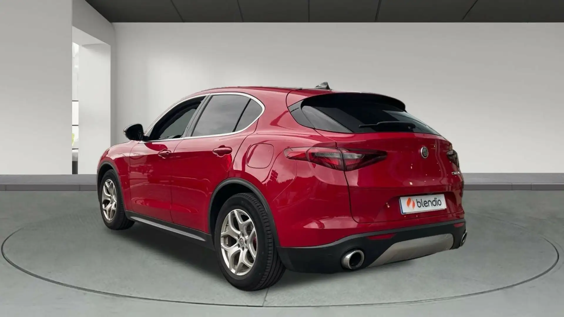 Alfa Romeo Stelvio 2.2 D TURBO 140KW MONZA EDITION AUTO 190 5P Rojo - 2