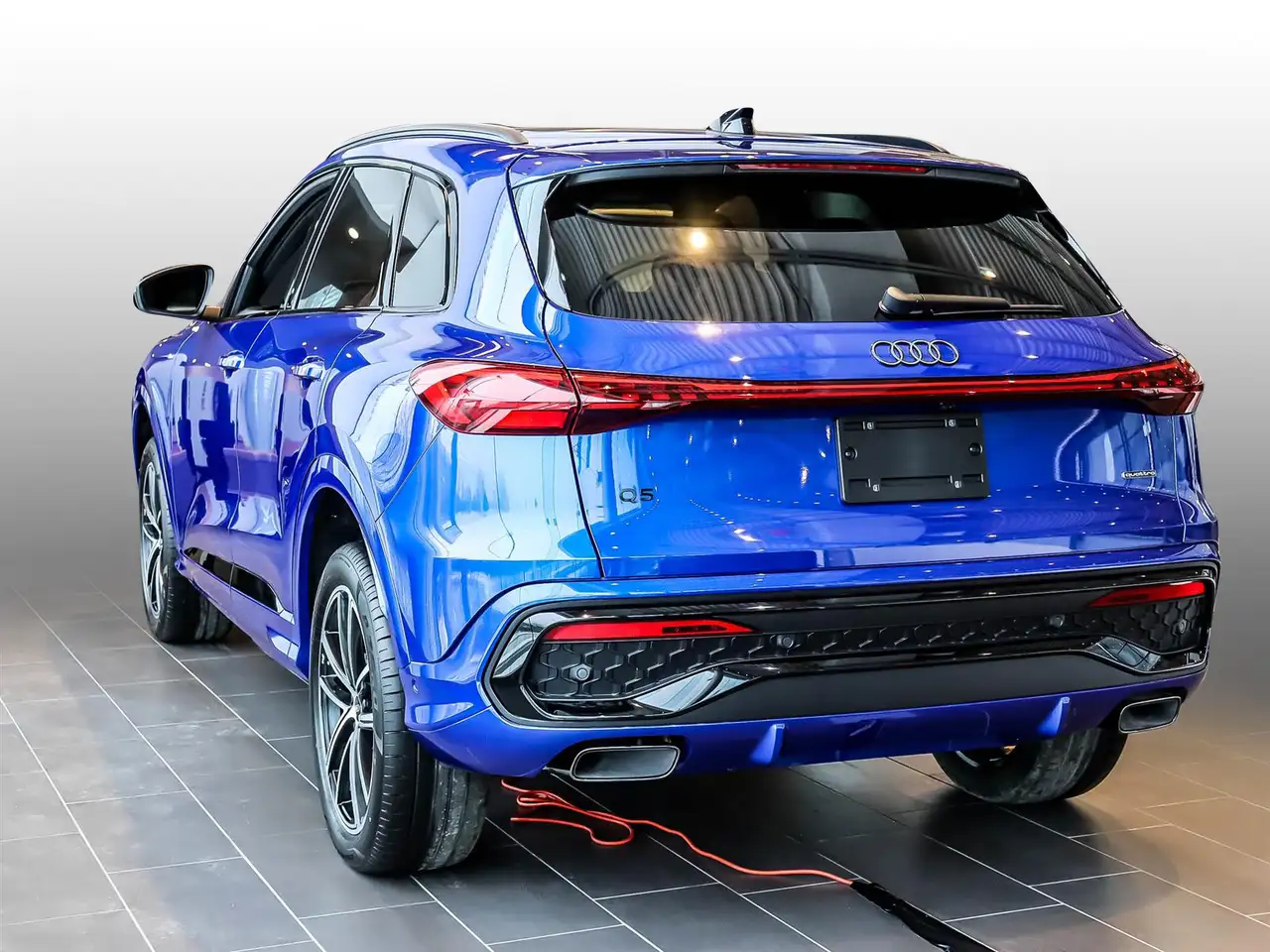 Audi Q5 снимка Audi Q5