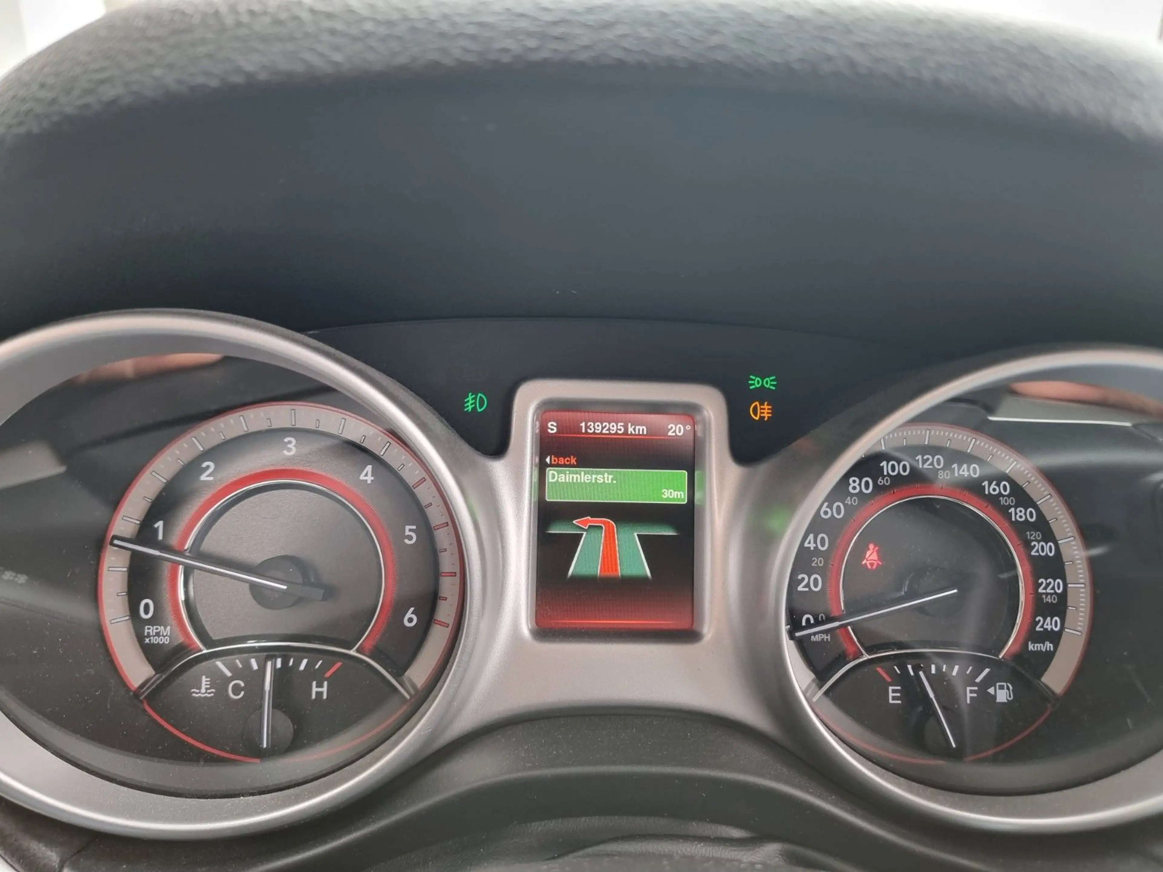 Fiat Freemont Lounge 2.0 Leder/7-Sitze/ Navi /HU Neu/ — photo 11