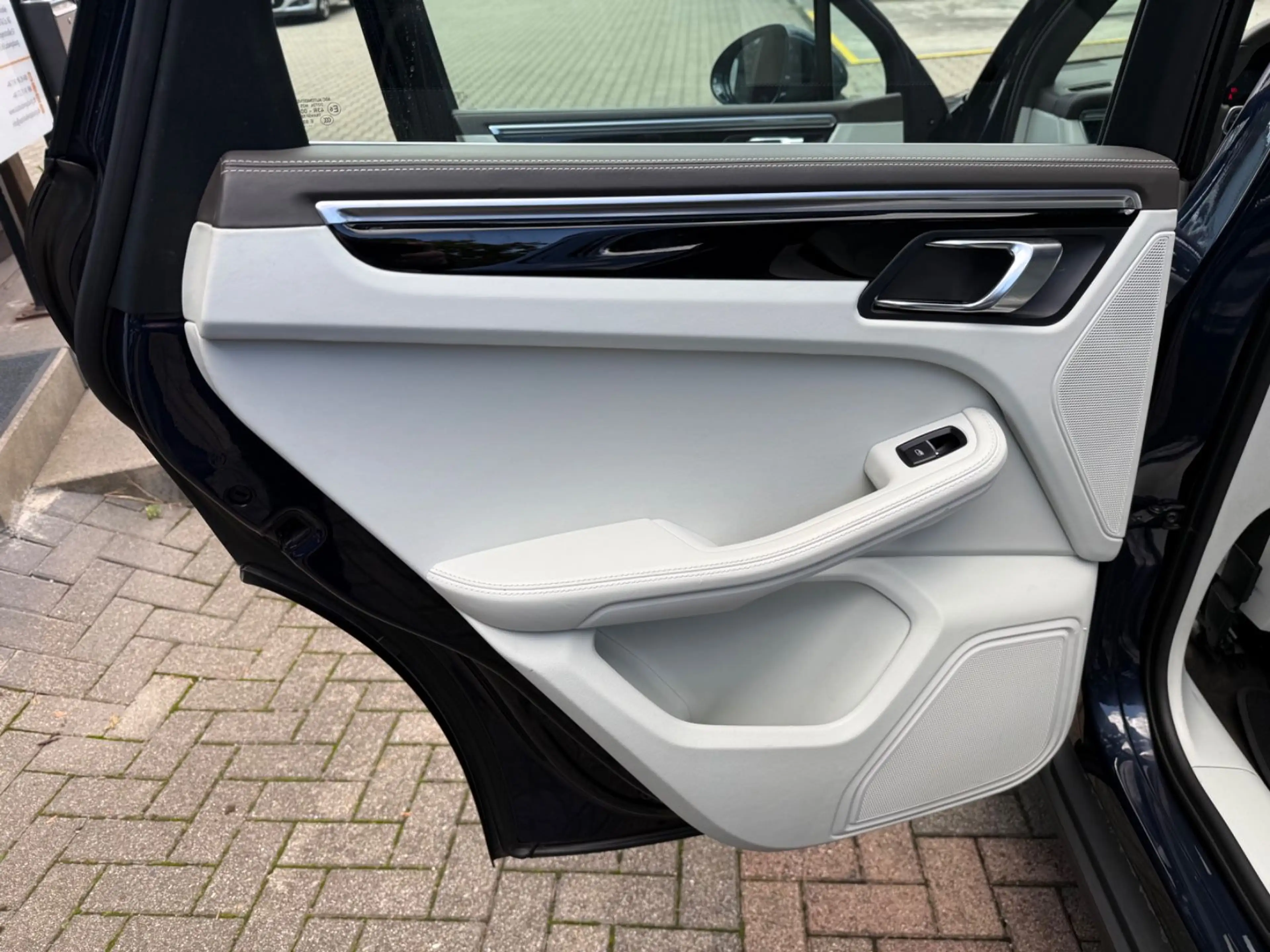 Porsche Macan S 1Hand Panorama ACC 20 Zoll Service Neu — photo 10