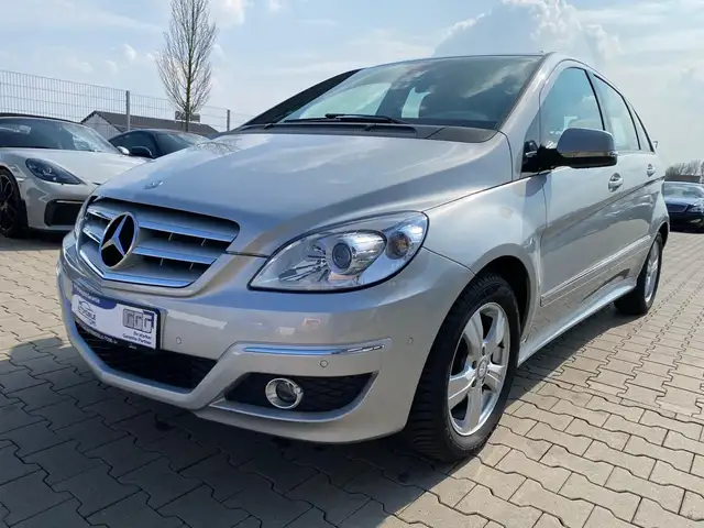 Mercedes-Benz B 170 |KLIMA|Orig.KM|Neuwertig|AHK|Pano/Fest Pre