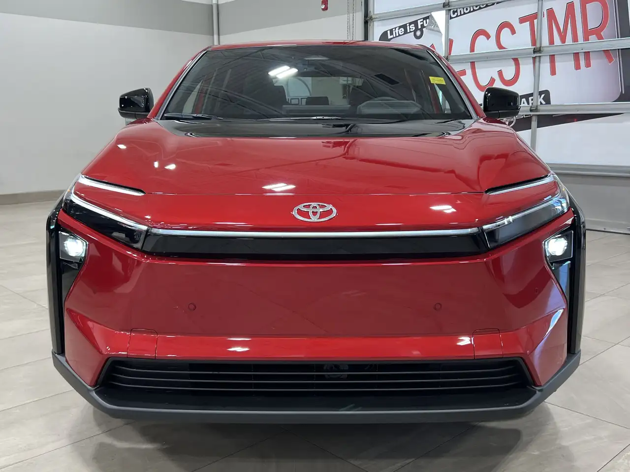 Toyota bZ снимка Toyota bZ