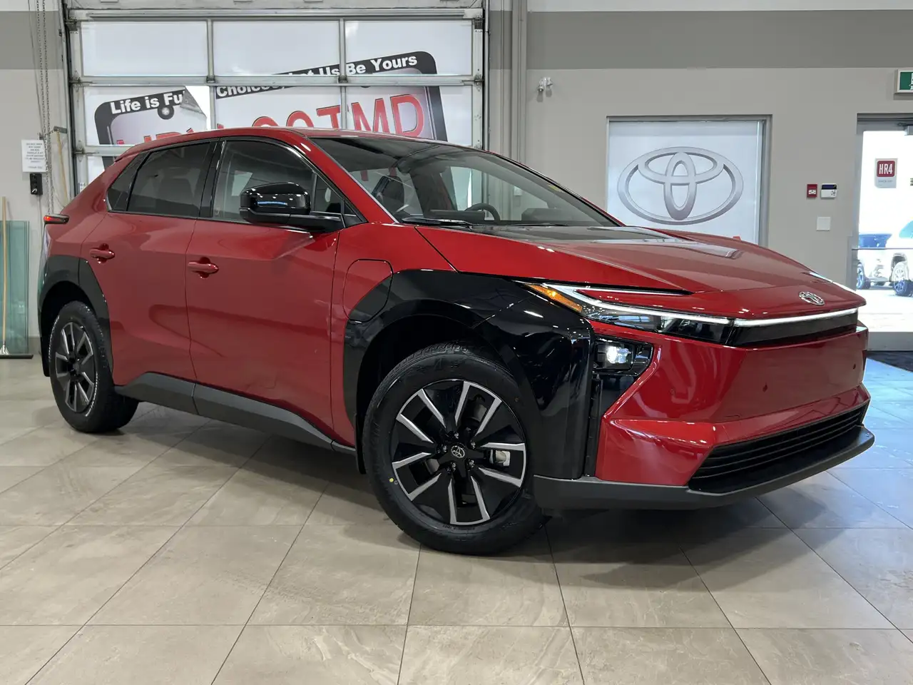 Toyota bZ снимка Toyota bZ