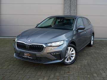 1.0 TSI DSG *CAMERA / ELKOFFER / ACC / ZETELVERW *