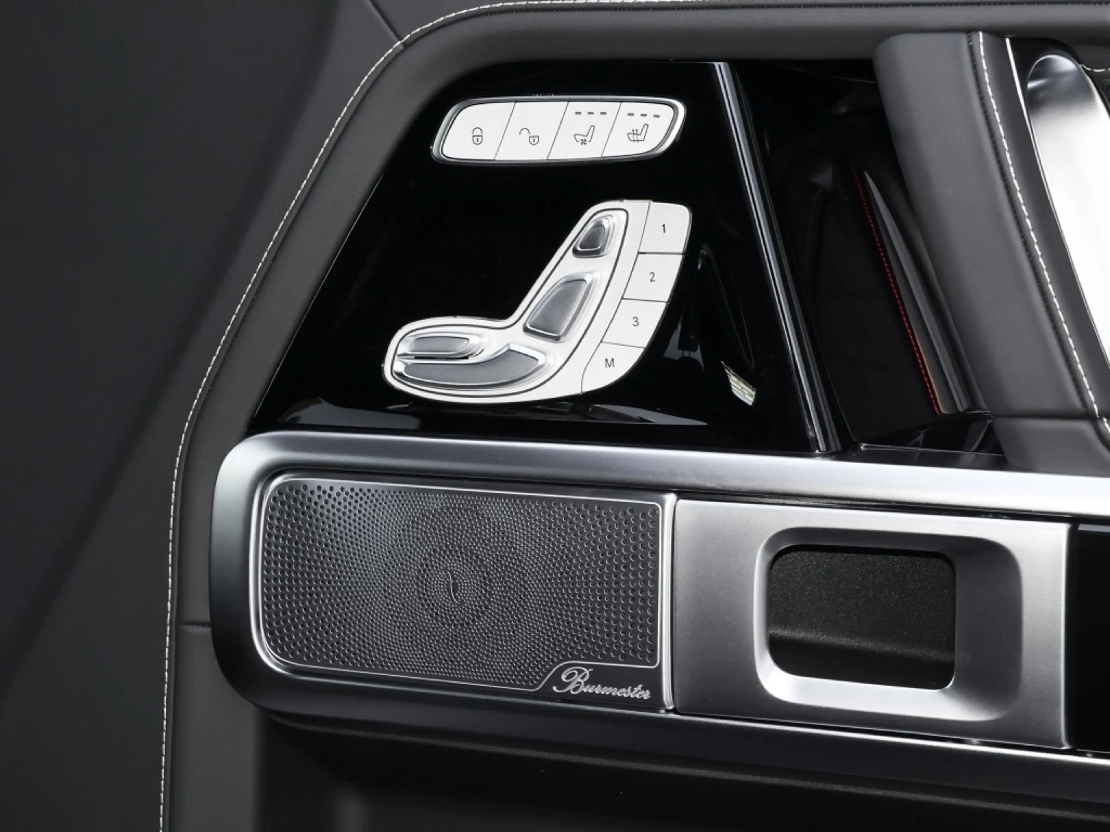 Mercedes-Benz G 63 AMG AMG-Sport/Night/Stdhz/360/Cam/Leder — photo 8