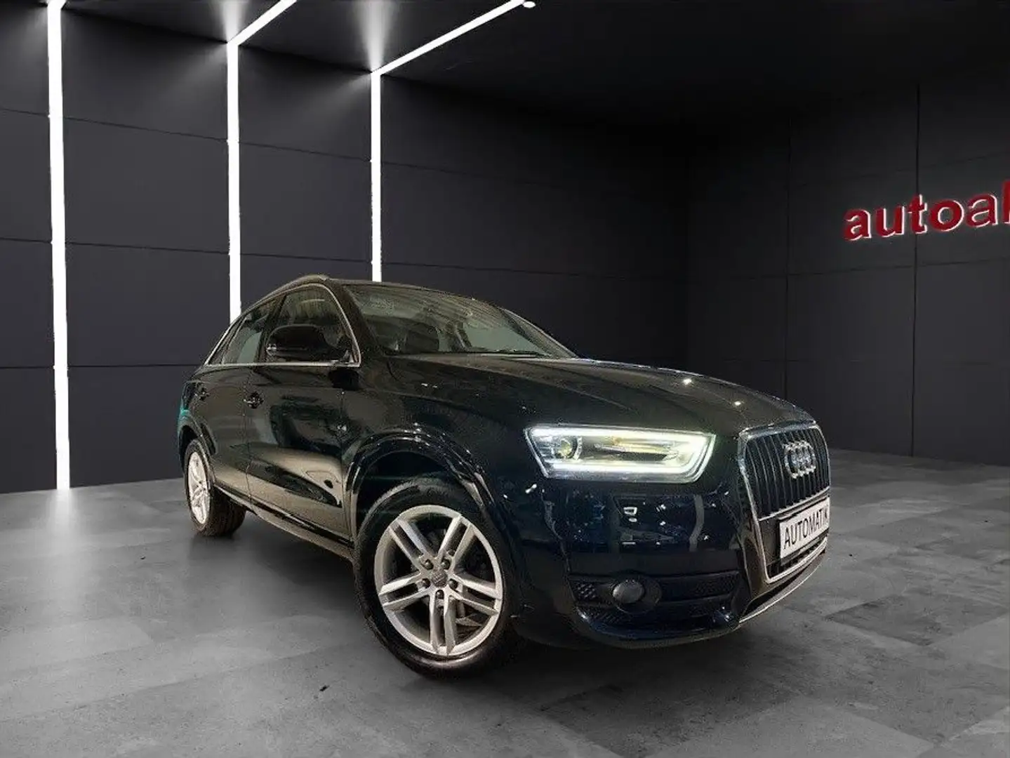 Audi Q3 1.4 TFSI Sport/Bi-Xenon/Navi/AHK/Keyless Go/P Negro - 1