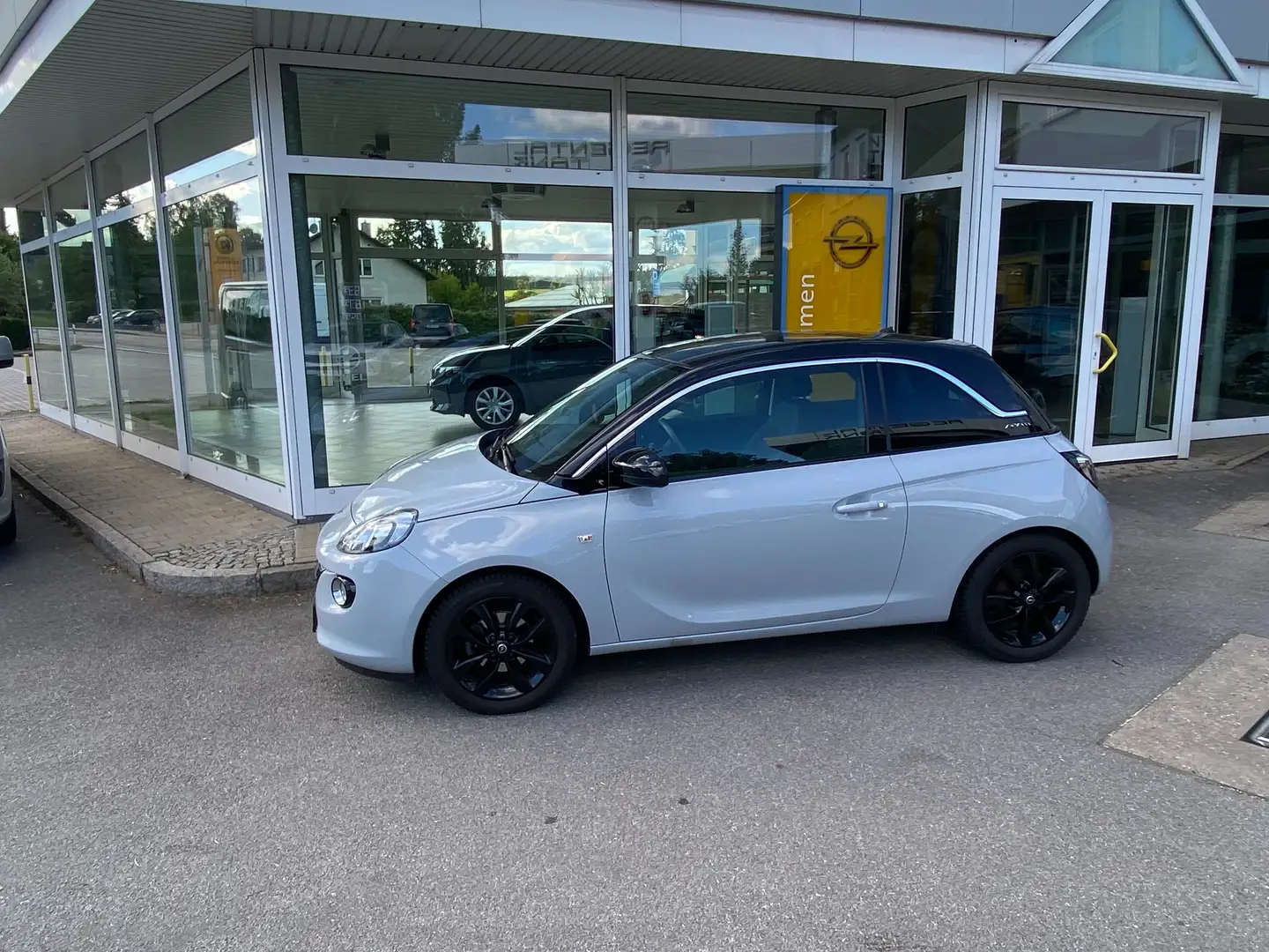 Opel Adam Jam Gris - 1