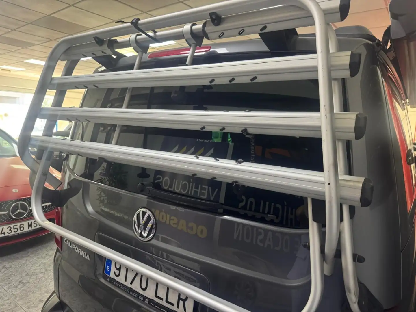 Volkswagen T5 California 2.0Bi-TDI BMT Comf. Ed. 4M DSG Gris - 2
